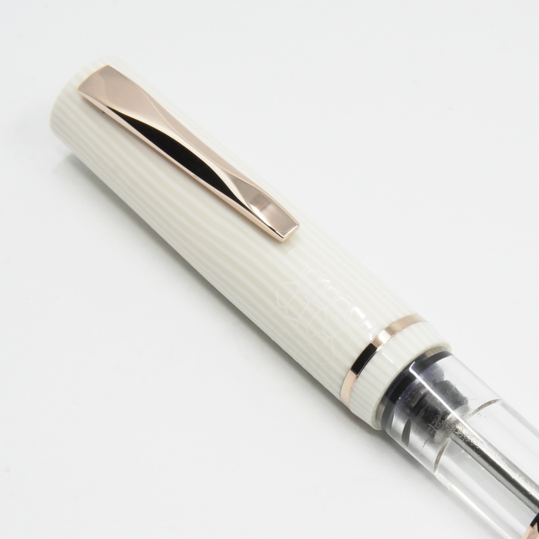 Gioia Luminosa White - Fountain Pen
