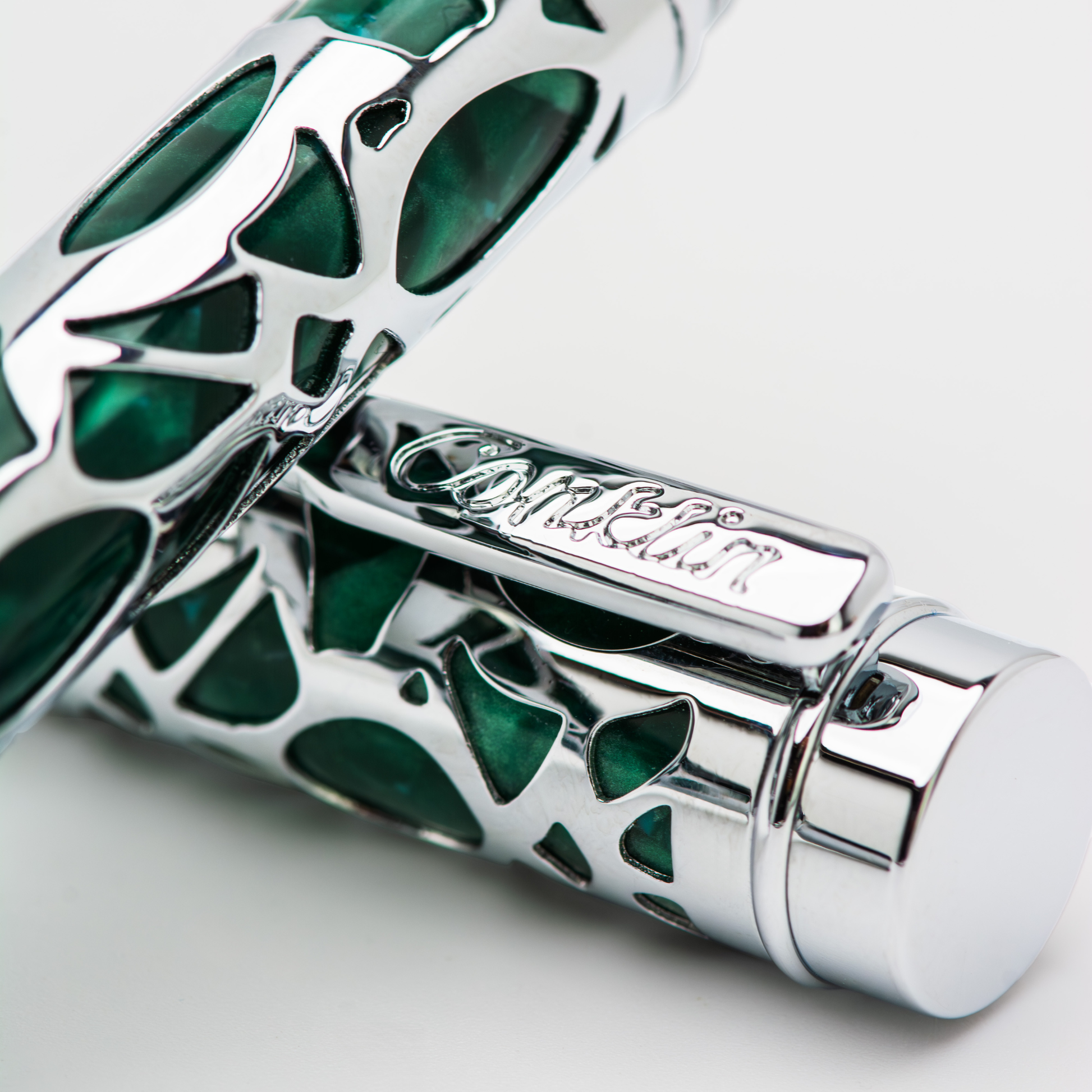 Conklin Endura Deco Crest Green Fountain Pen Collection
