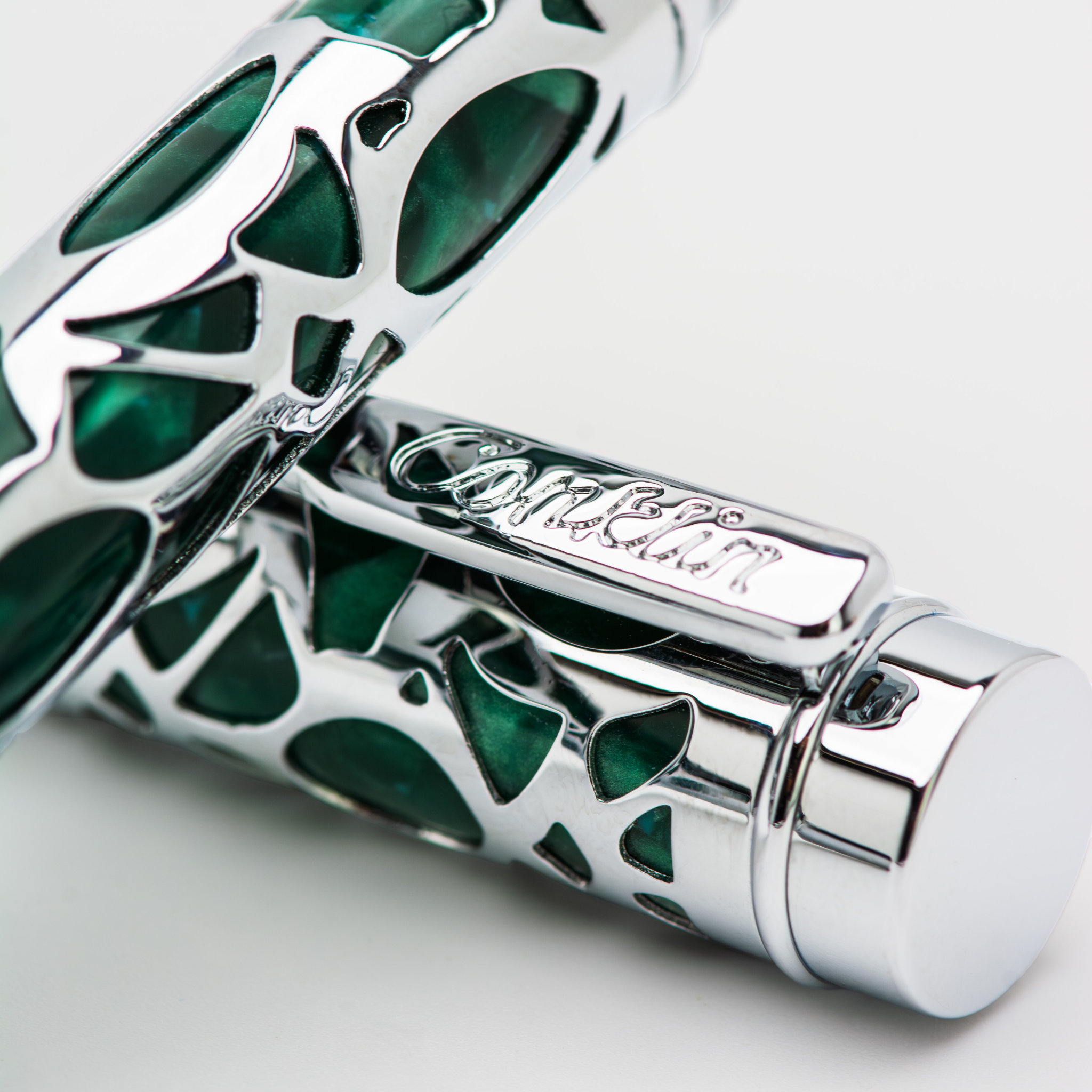 Conklin Endura Deco Crest Green Fountain Pen Collection