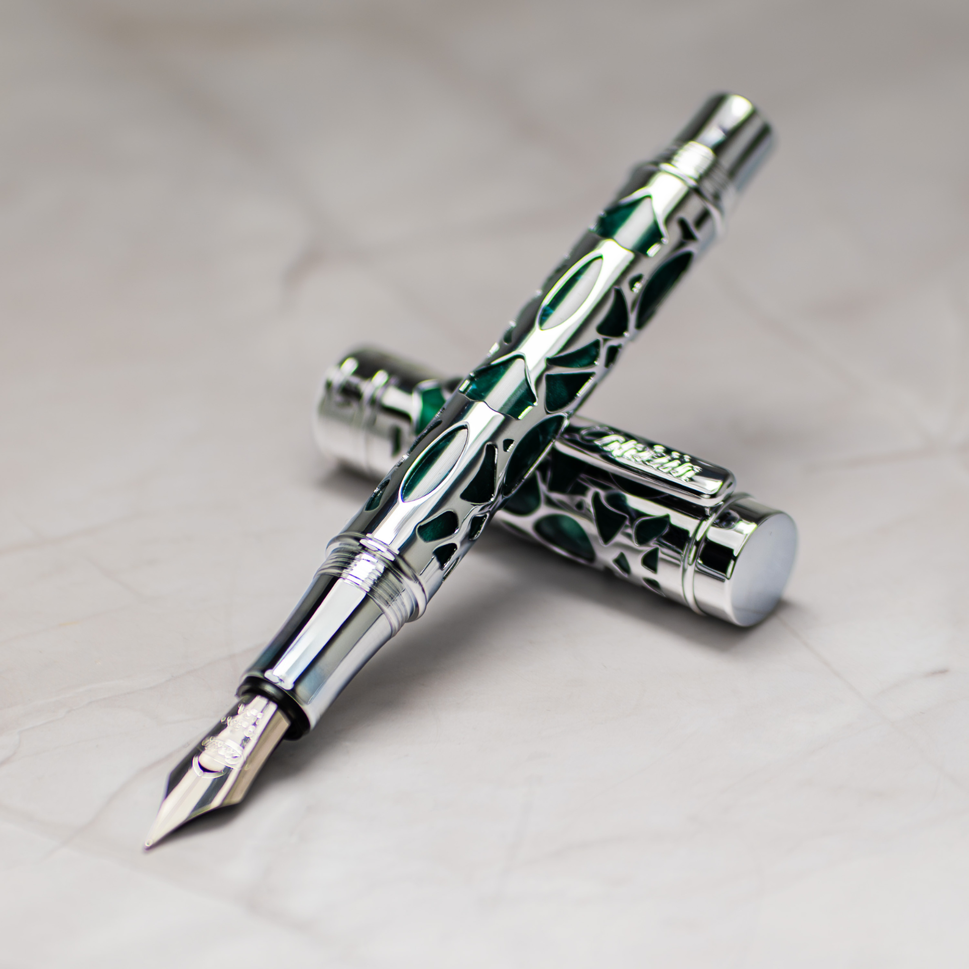 Conklin Endura Deco Crest Green Fountain Pen Collection