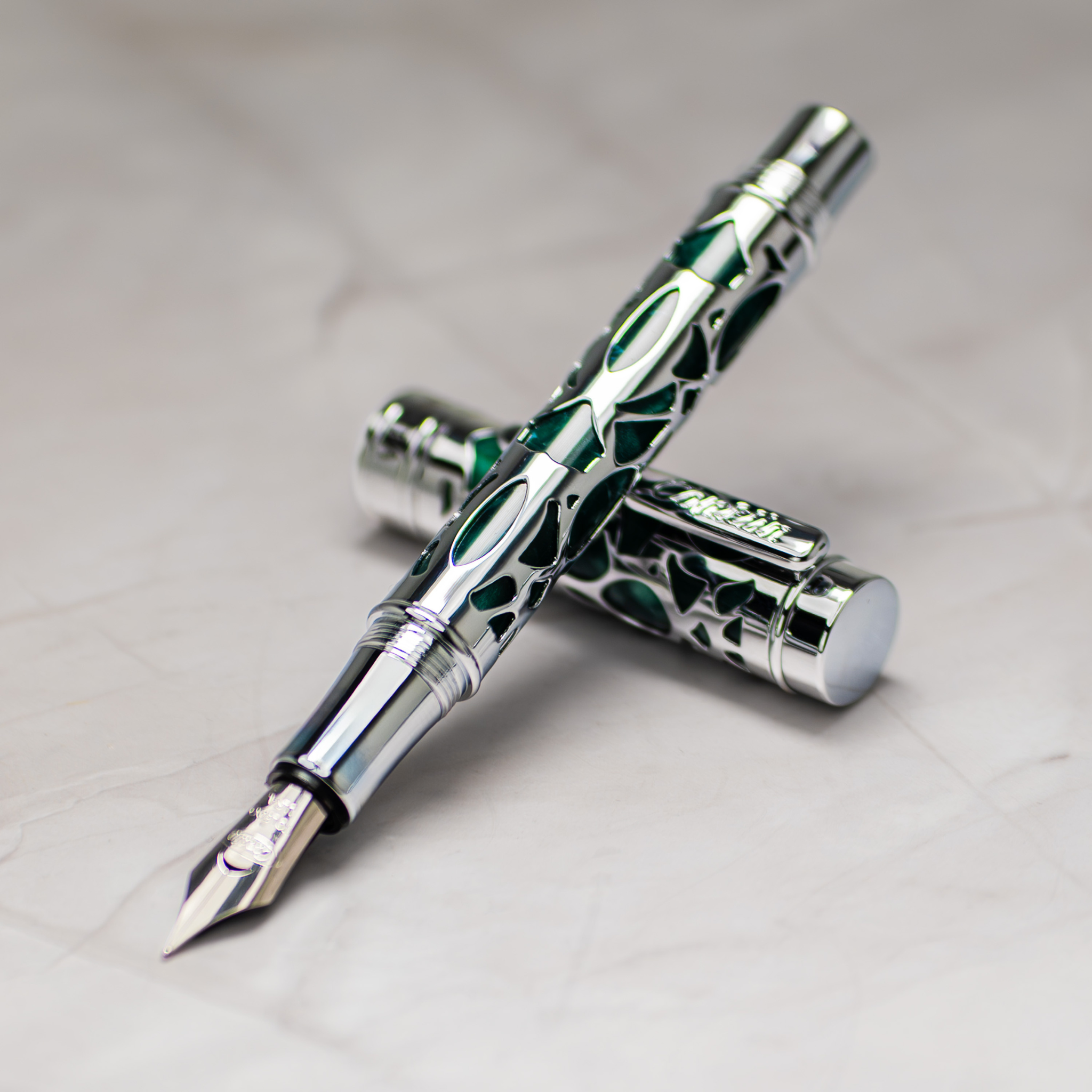 Conklin Endura Deco Crest Green Fountain Pen Collection