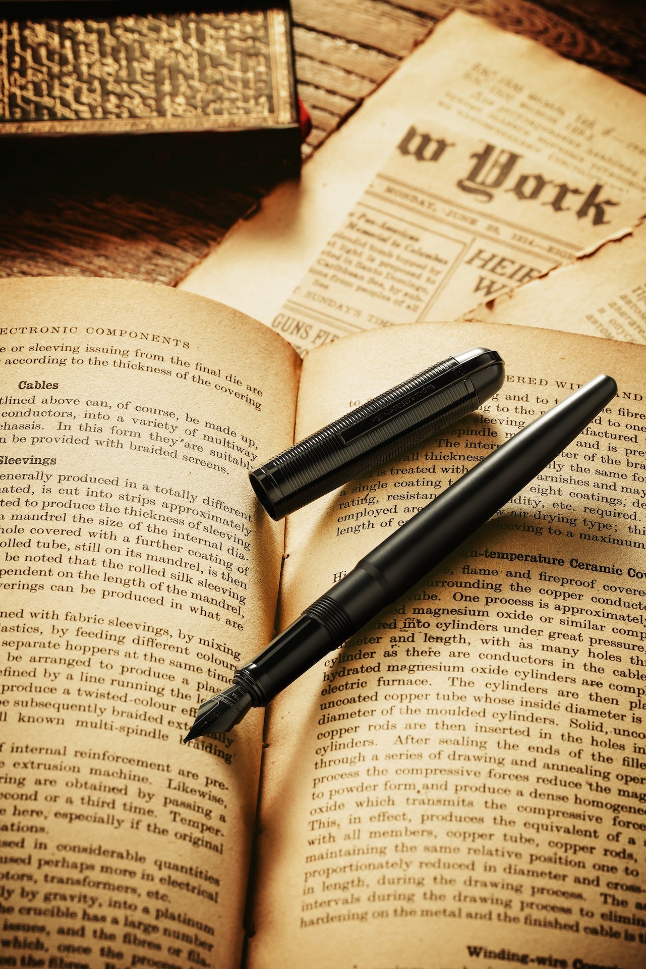 Wahl-Eversharp Skyline Blue Silver Cap - Ballpoint Pen