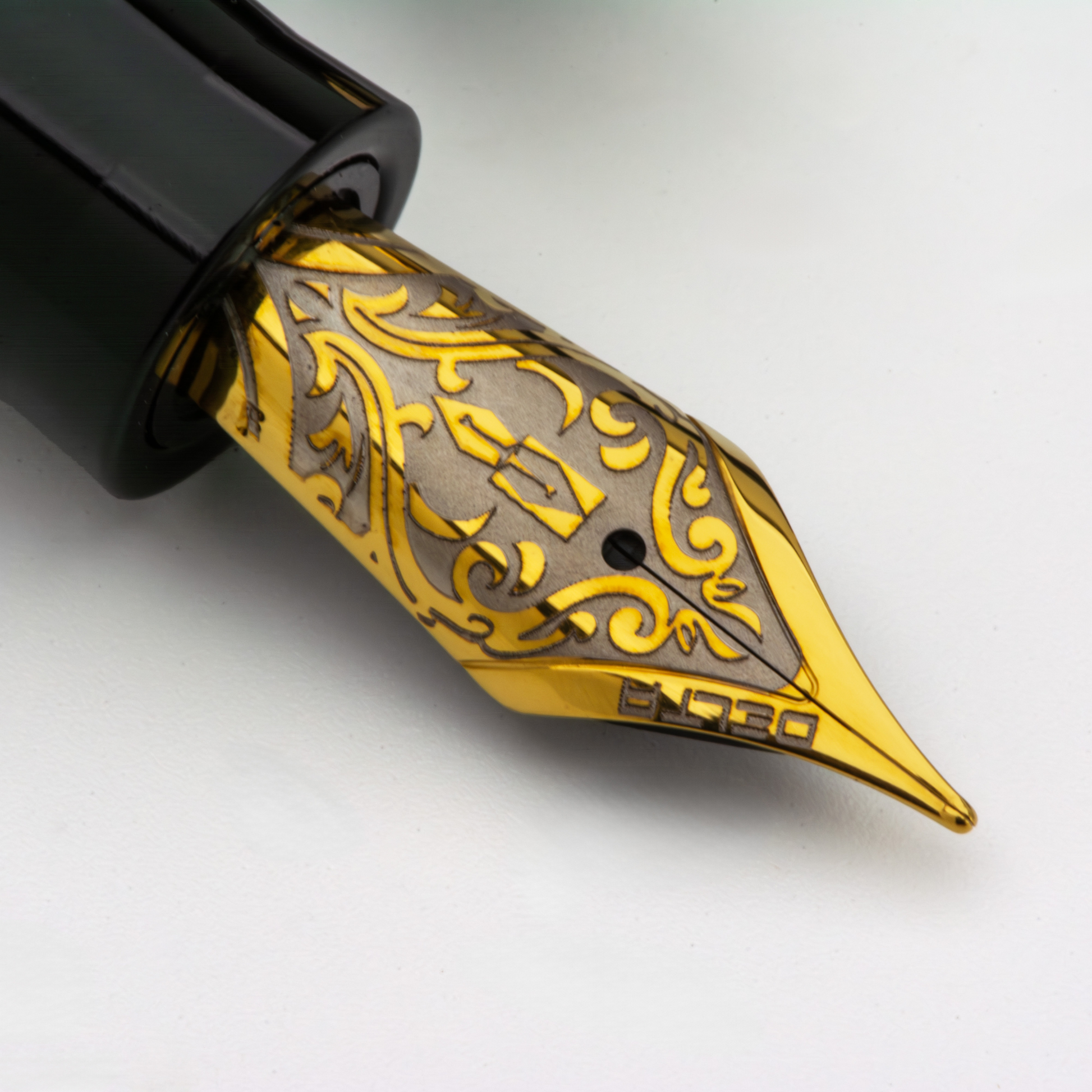 Delta DV Original Glow Up Fountain Pen Collection