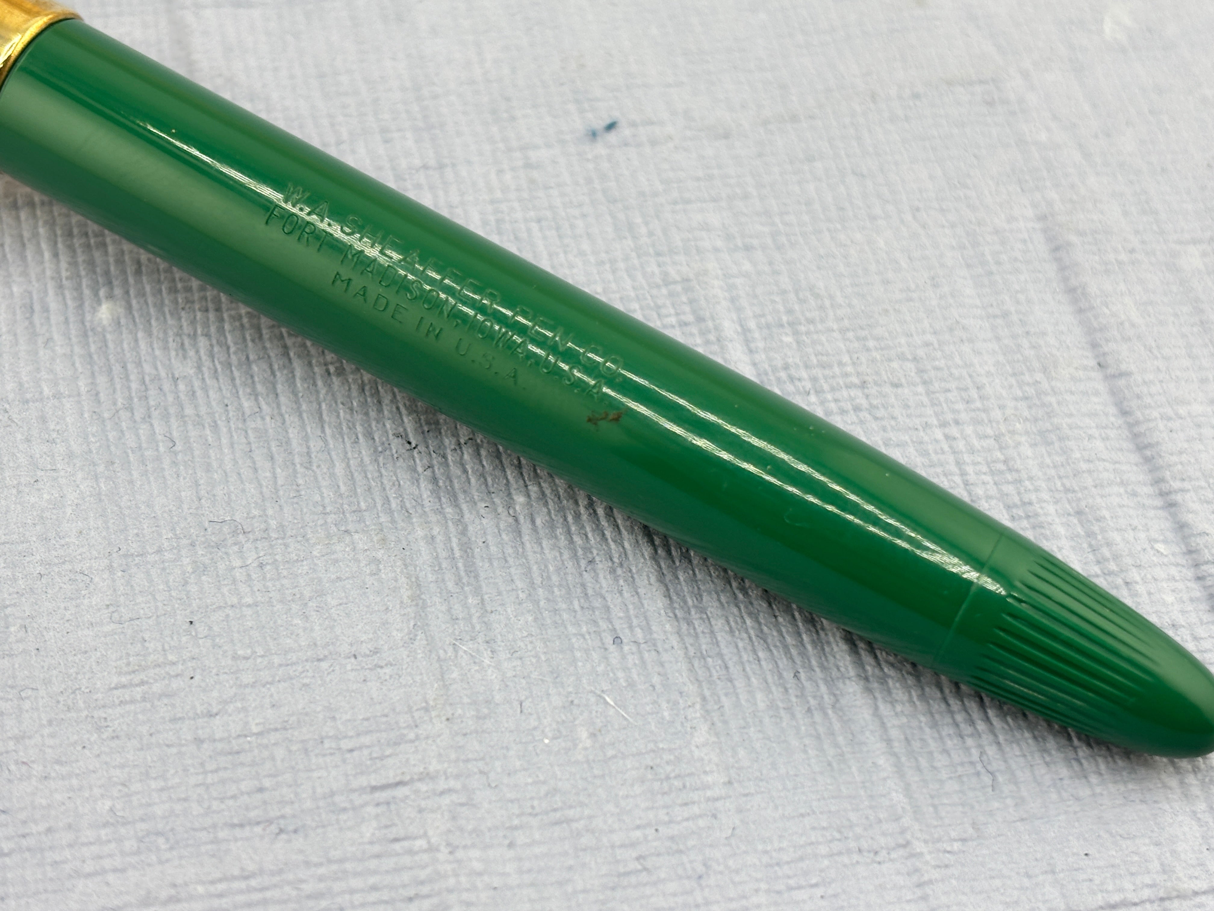 SHEAFFER Saratoga Green Pastel Fine 14K Nib - Fountain Pen  *New Old Stock!*