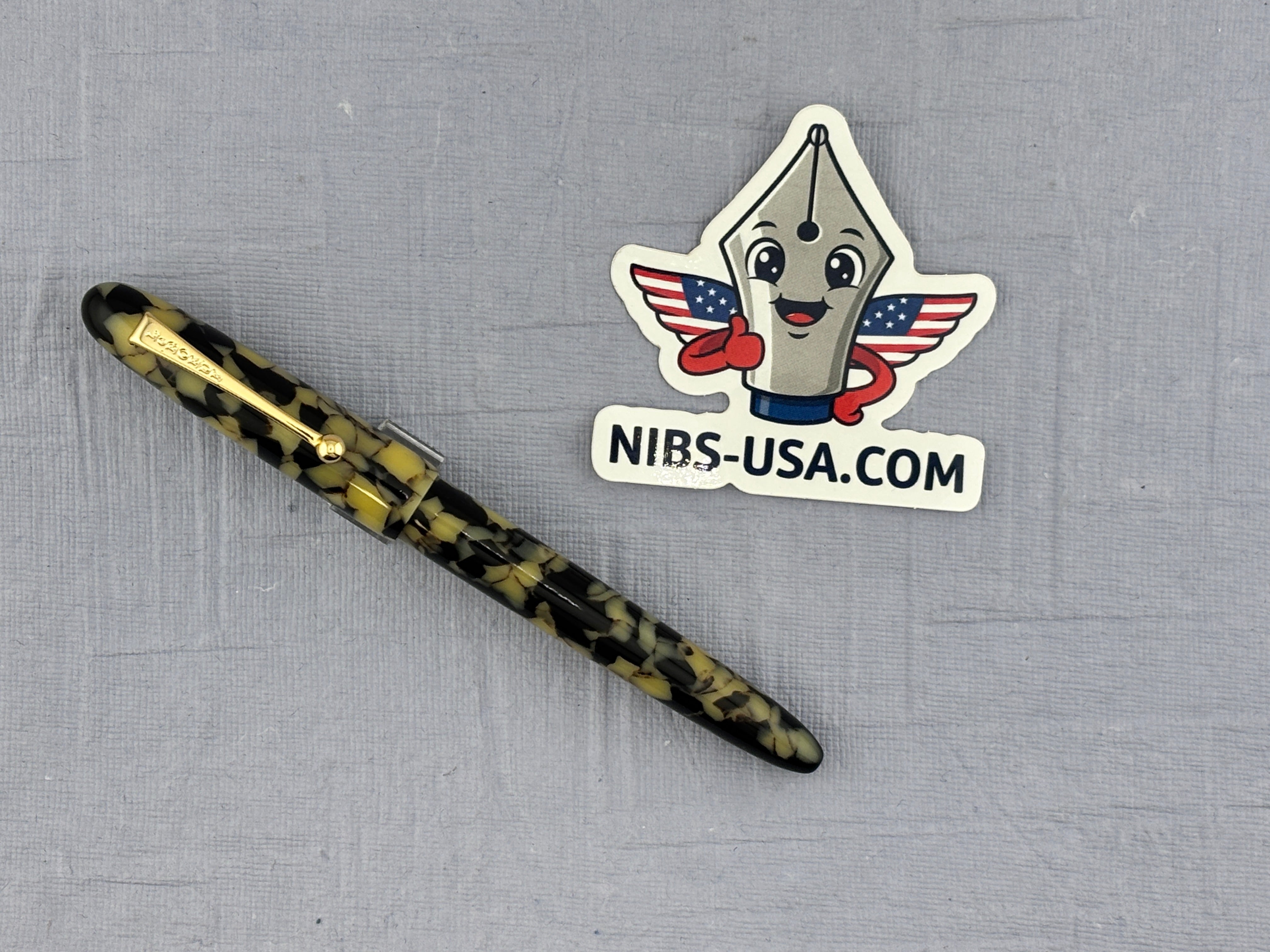 LeBoeuf Pilgrim Pearl in Yellow and Black Tones - Fountain Pen