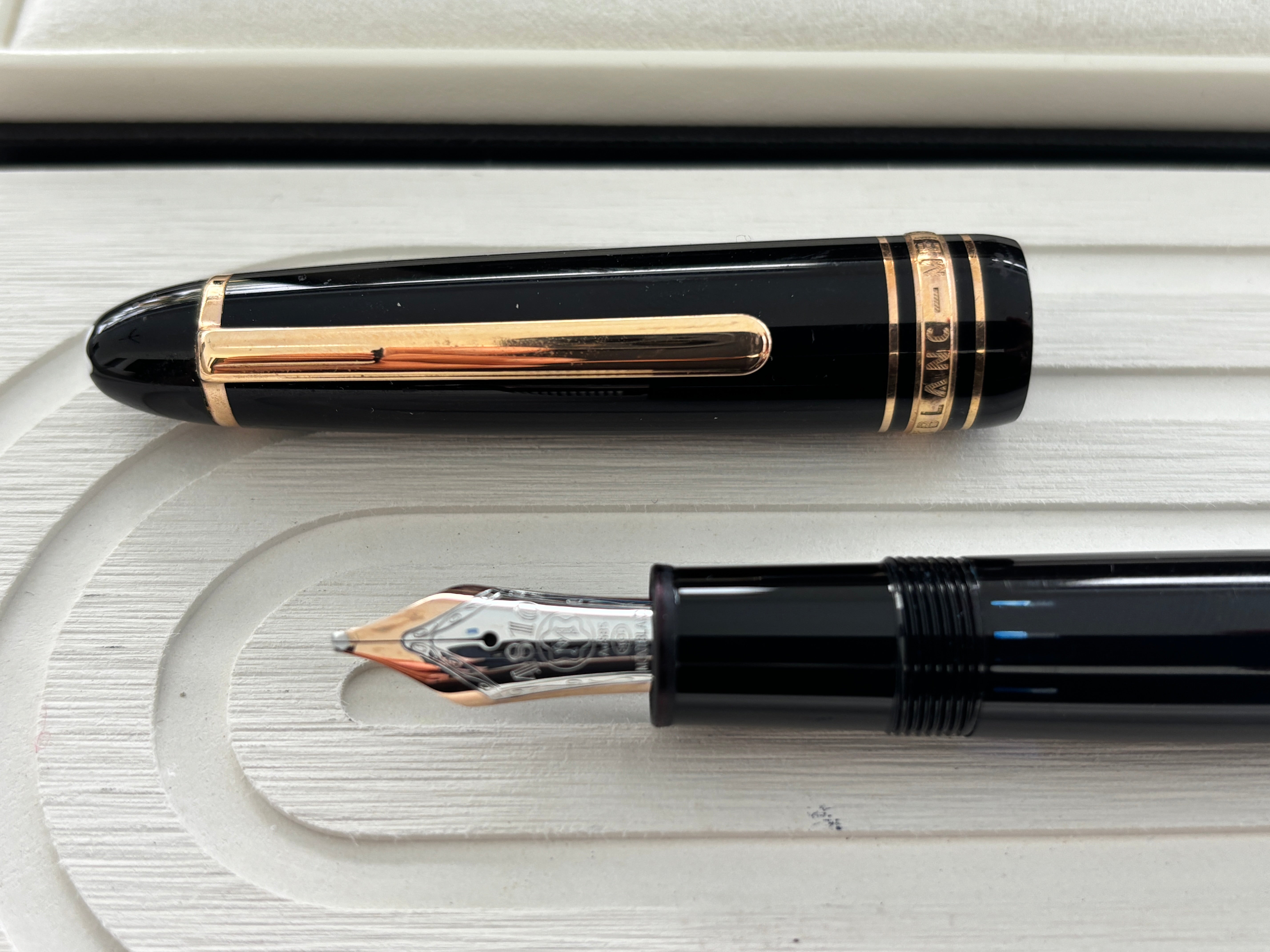 Montblanc Meisterstruck 146 Black Double Broad Left Oblique - Fountain Pen