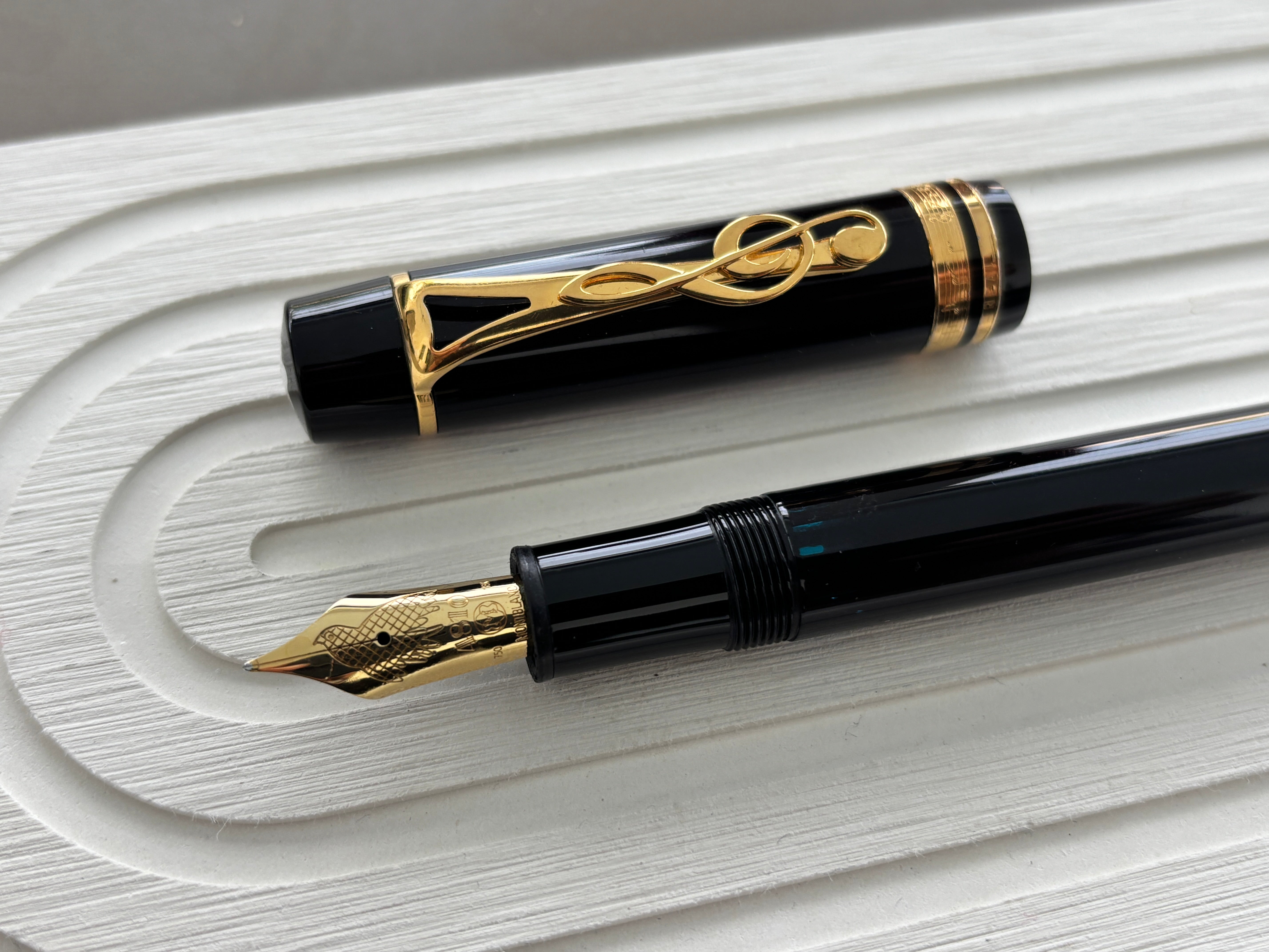 Montblanc Philharmonia of the Nations Tribute to Leonard Bernstein - Fountain Pen