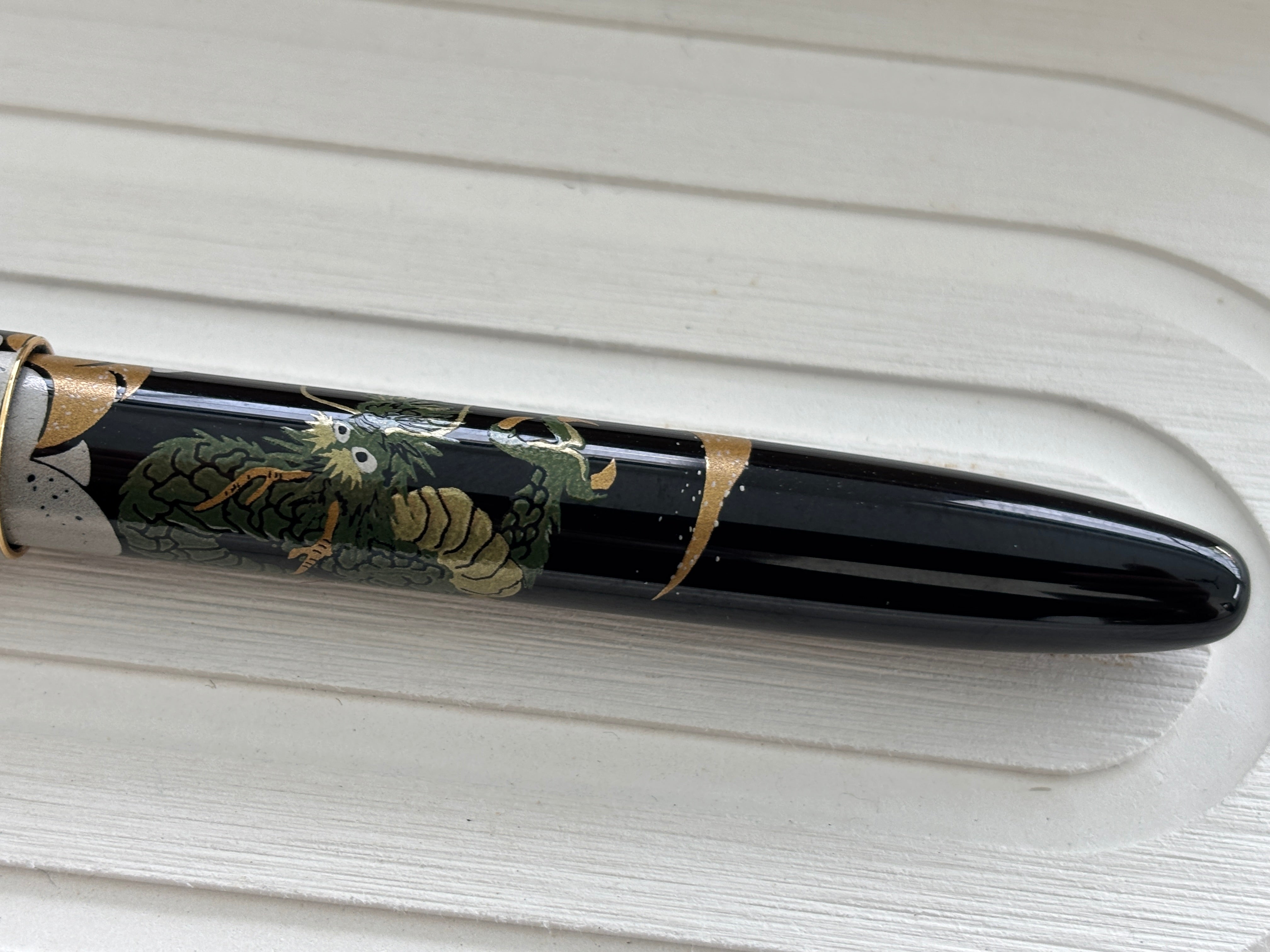 Namiki Nippon Art Dragon with Cumulus - Rollerball Pen