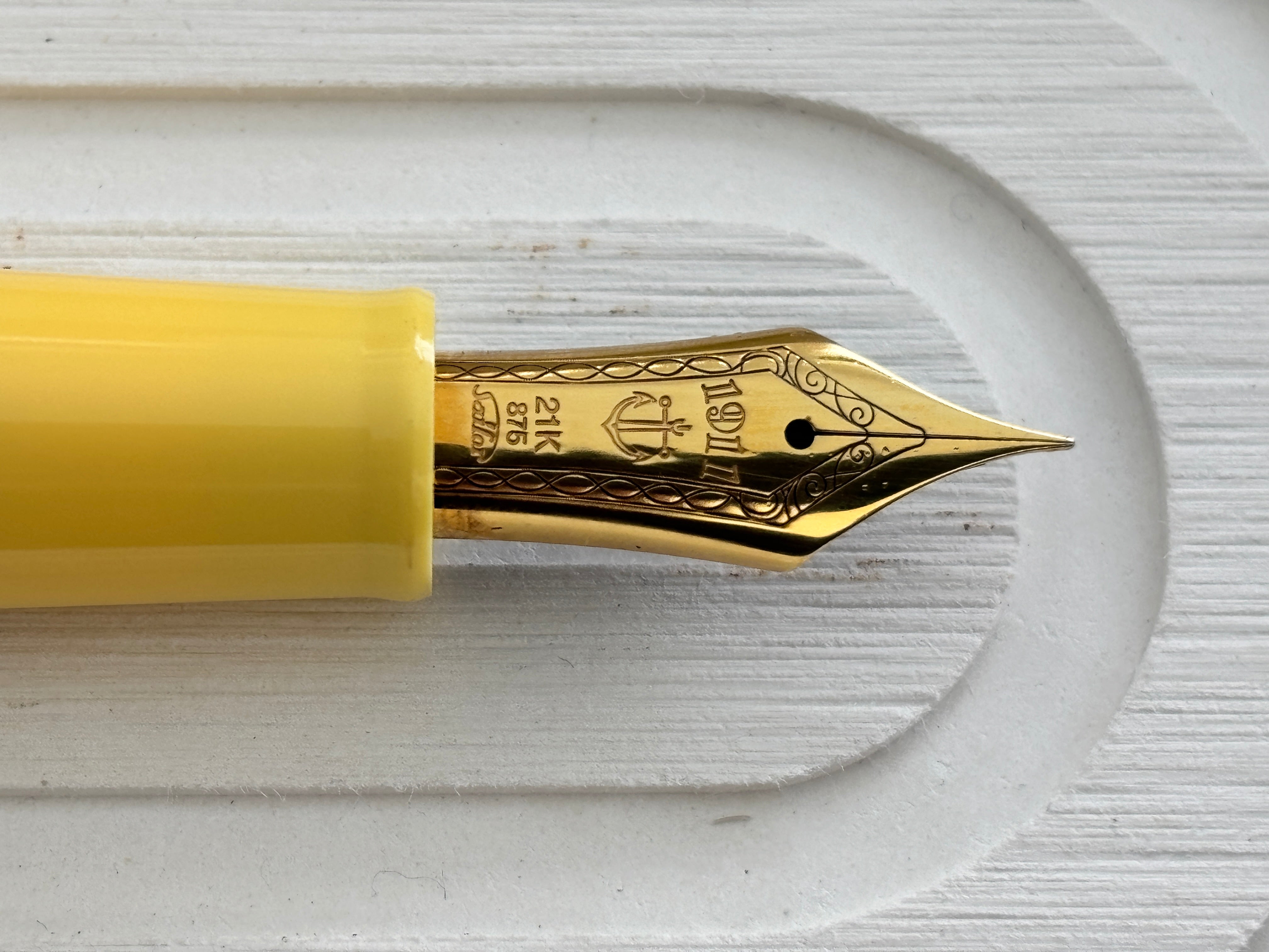 Sailor 1911 Large Size Pro Gear Yellow Musang - Fountain Pen