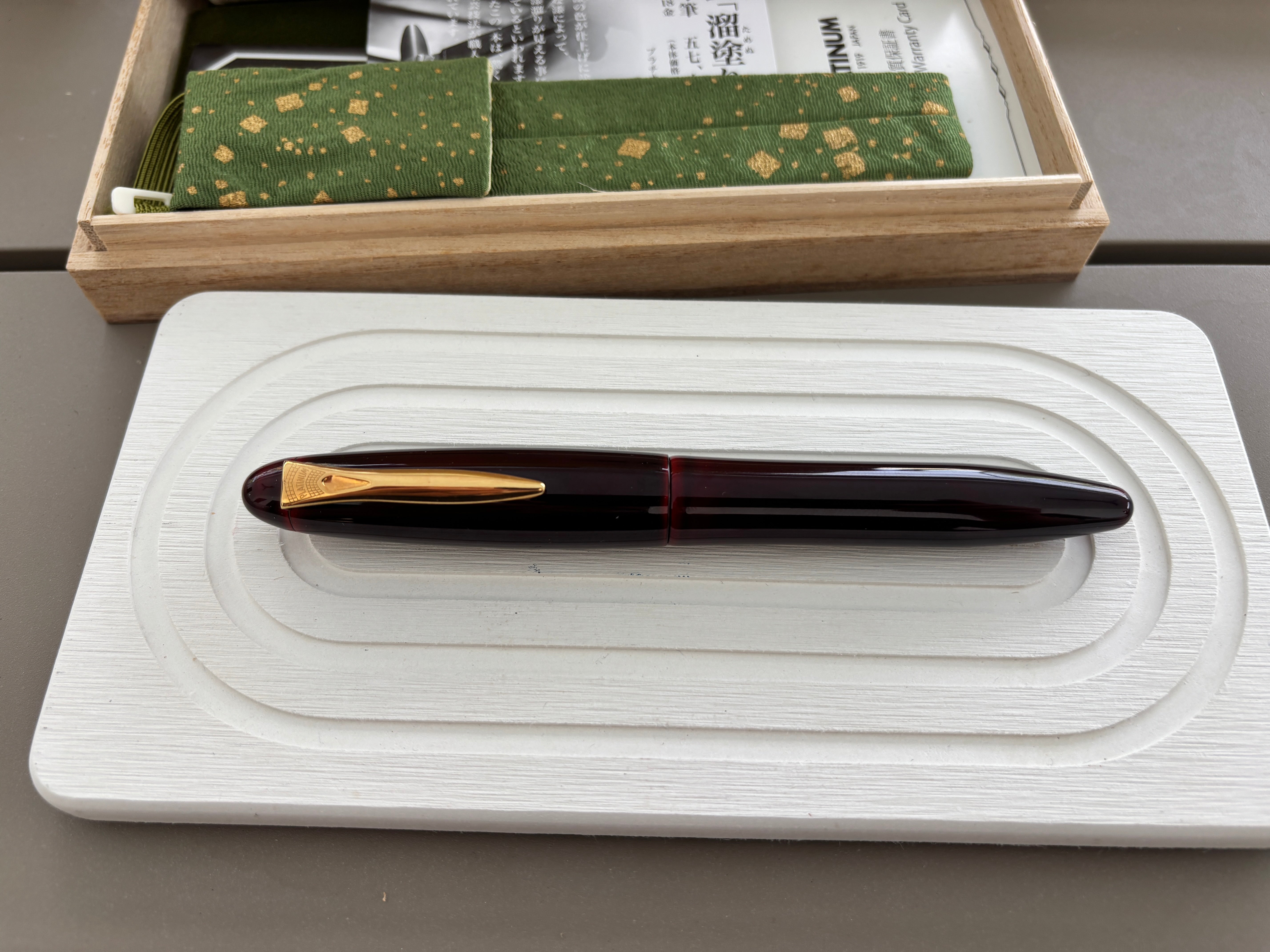 Platinum Izumo Aka (Red) Tamenuri - Fountain Pen