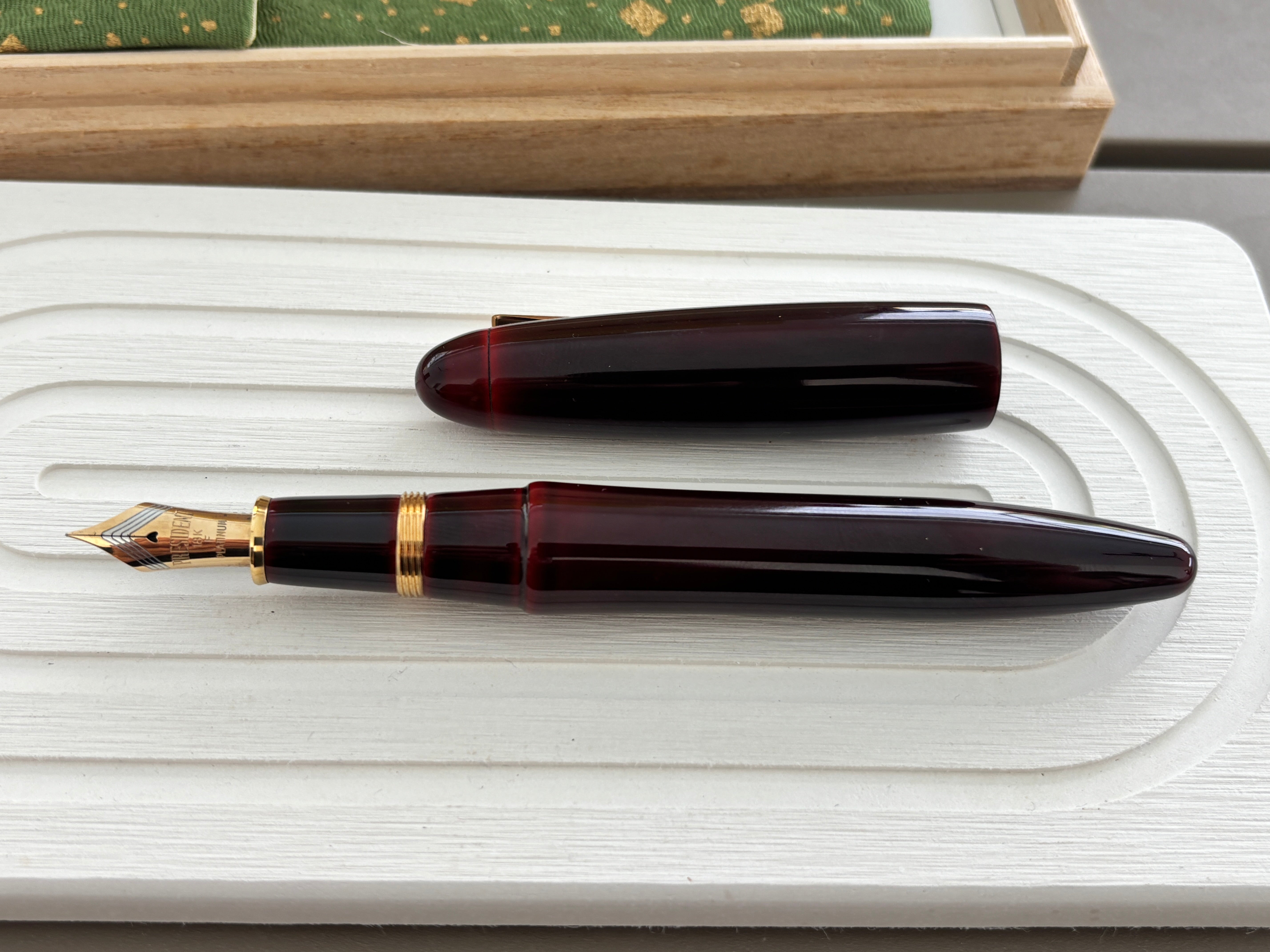 Platinum Izumo Aka (Red) Tamenuri - Fountain Pen