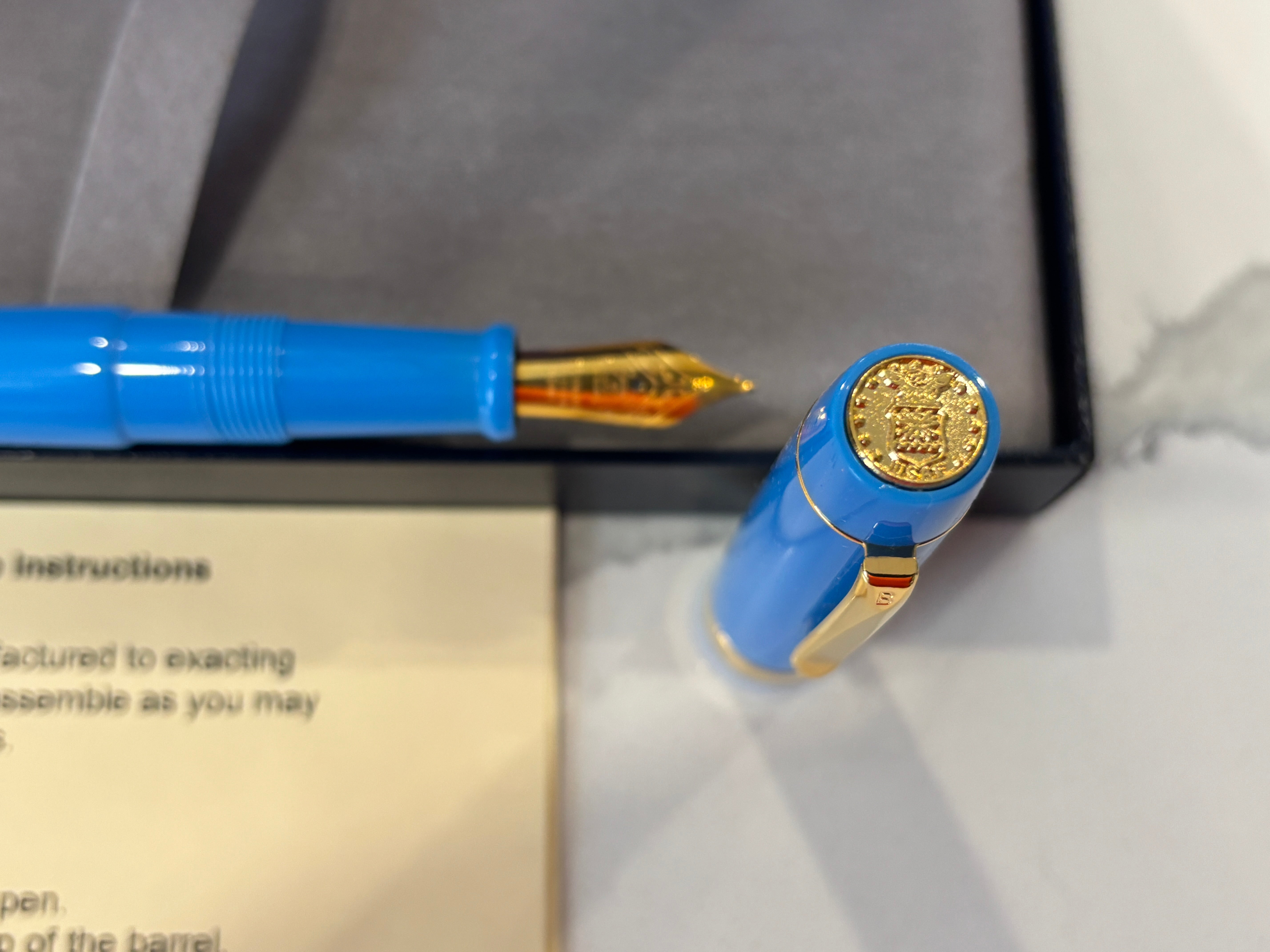 Bexley Armed Services Air Force Blue With Emblem - Fountain Pen