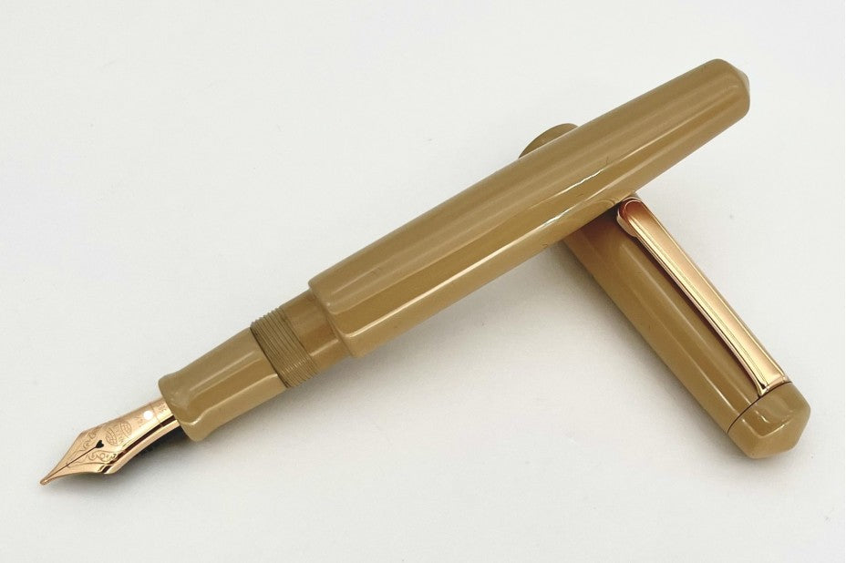 Nakaya Naka-ai Writer Shiro-urushi