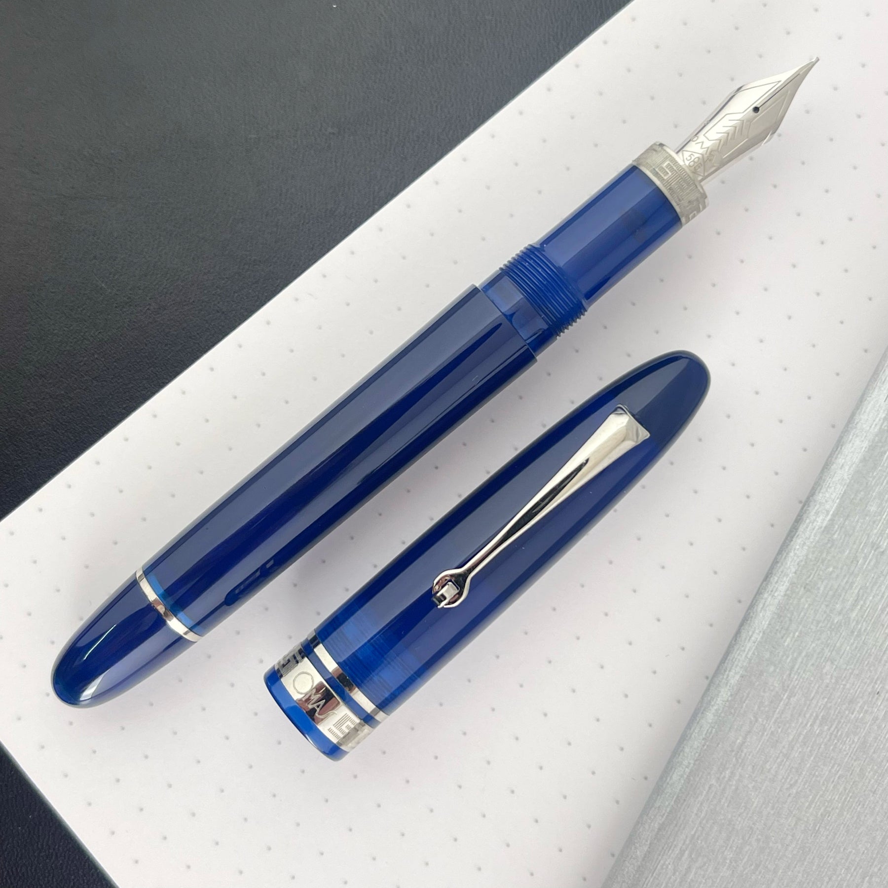 OMAS Ogiva Blu Silver Trim - Fountain Pen