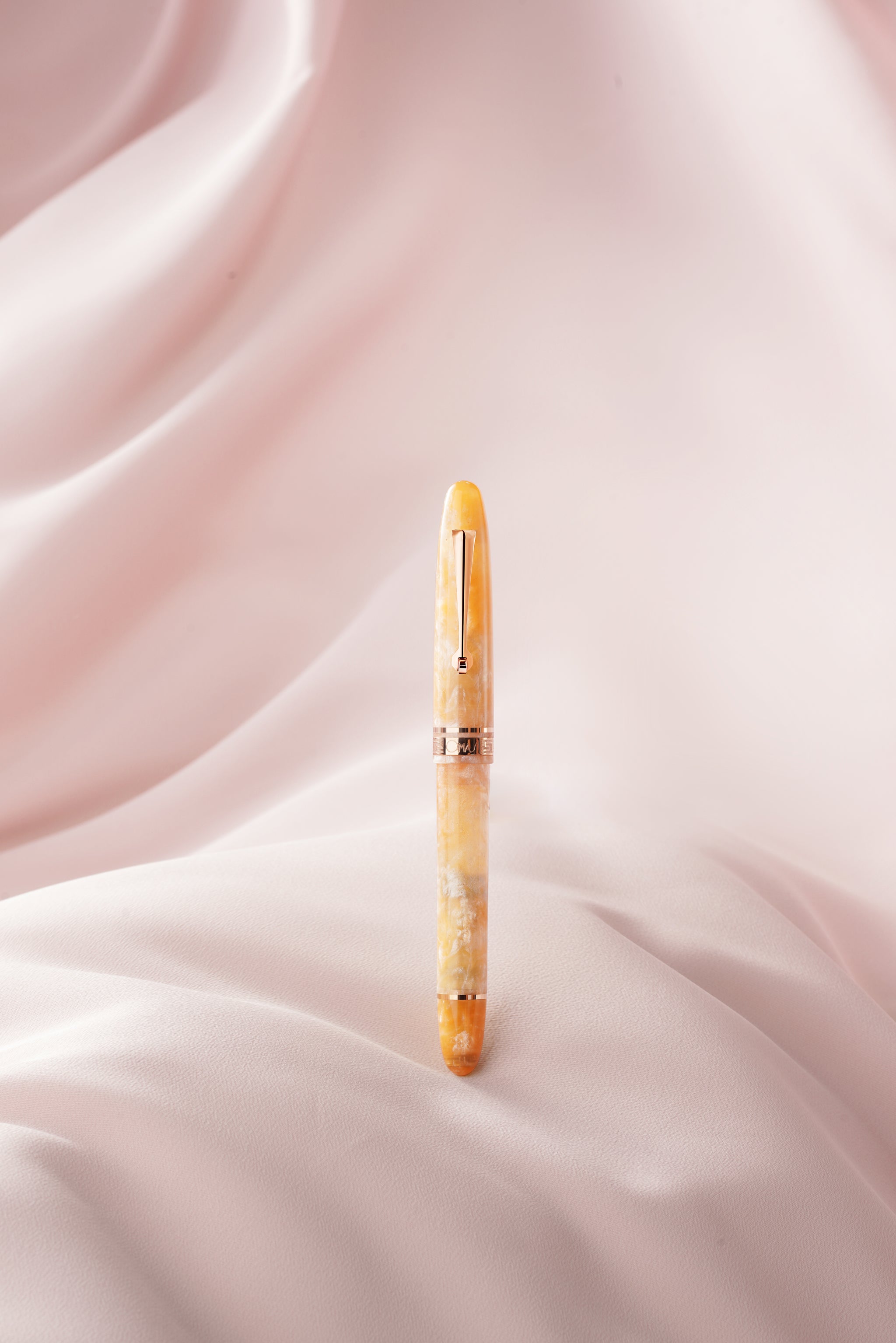 OMAS Ogiva Cocktail Series Peach Bellini Limited Edition - Fountain Pen