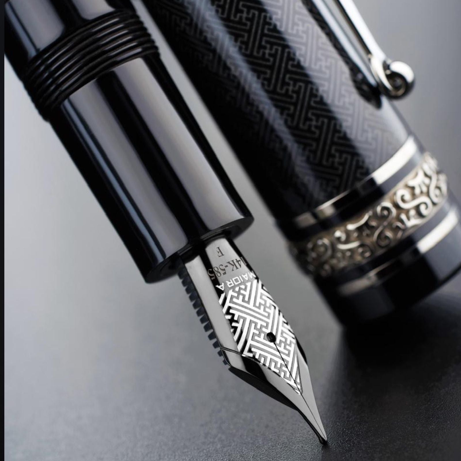 Maiora Alpha Dedalo Limited Edition