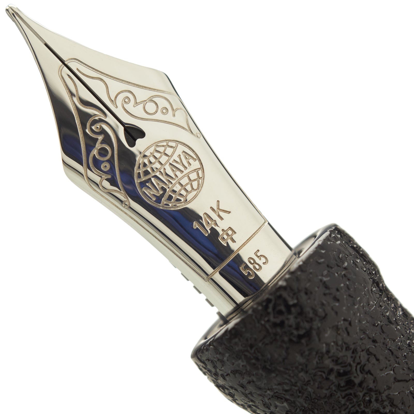 Nakaya Dorsal Fin Version 1 Ishime-Kanshitsu Black - nibs.com